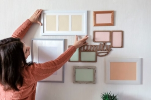Unlock Your Creativity: Designing Your Own Customized Photo Frames Online